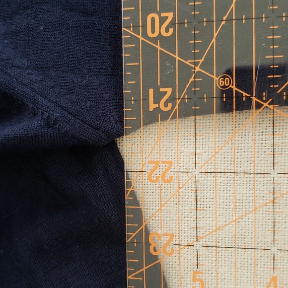 Turtleneck Womens L 100% Wool Navy Sweater Made in England for Christopher Ltd - Picture 5 of 6